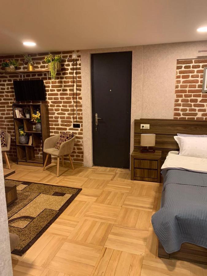 Appartement 12 Maksim Gorki Street à Tbilissi Extérieur photo